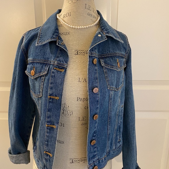 Jean Jacket - Picture 2 of 7